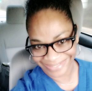 Meet your Posher, Kelley